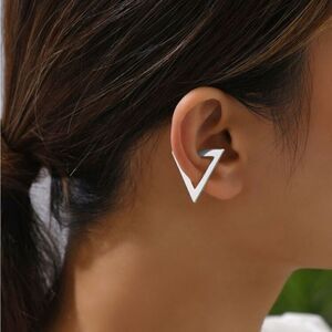 Geo ear cuff N706